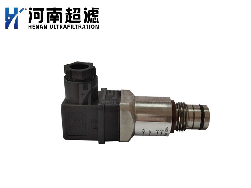 壓差發(fā)訊器